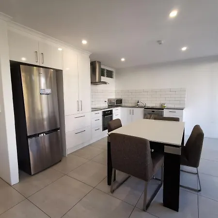 Condor Apartments By Gold Coast Premium Exterior photo